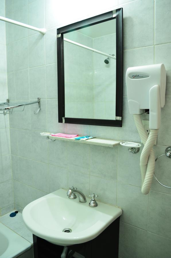 Hotel Huemul 헤네랄 로카 외부 사진