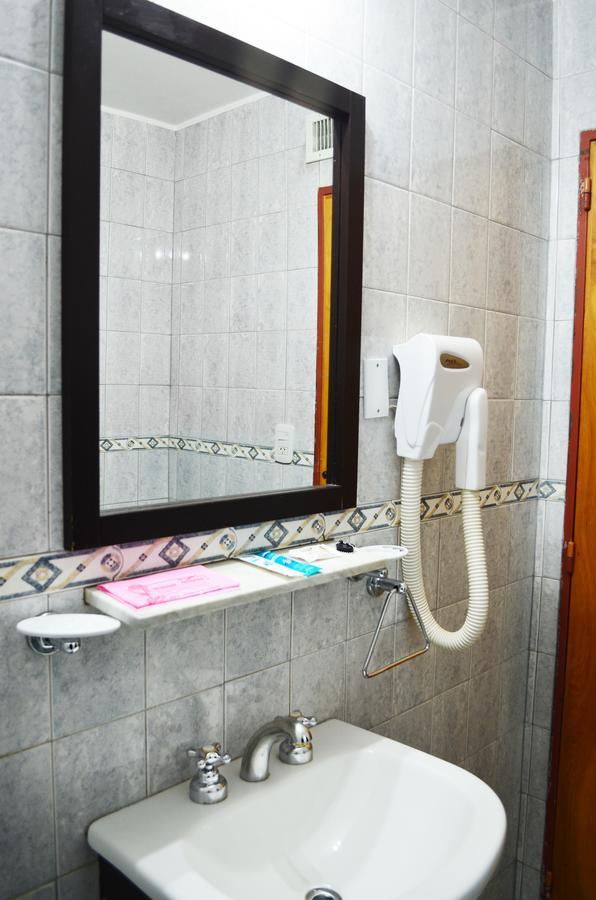 Hotel Huemul 헤네랄 로카 외부 사진